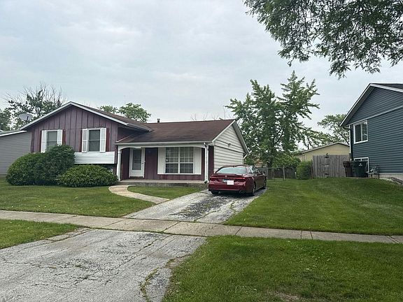 2nd image of 17919 Normandy Ln