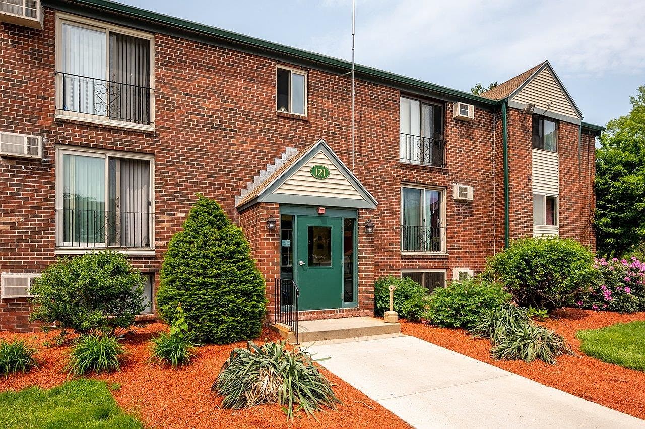 121 English Village Road UNIT 103, Manchester, NH 03102 Zillow
