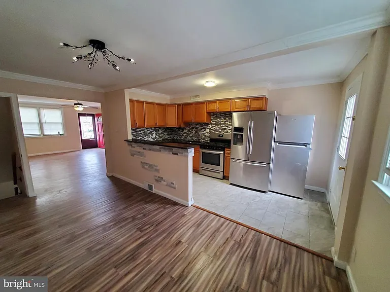 9031 Convent Ave — Photo 16