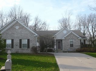 9881 Cascades Ct, Fishers, IN 46037