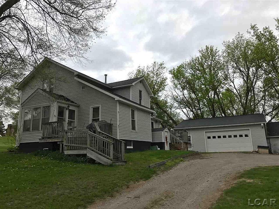 2nd image of 1604 Oakwood Ave