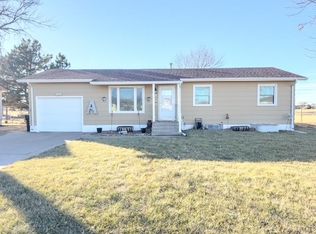 421 S 6th St, Wakeeney, KS 67672