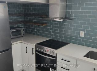 450 Glenlake Ave, Toronto, ON M6P 1G8