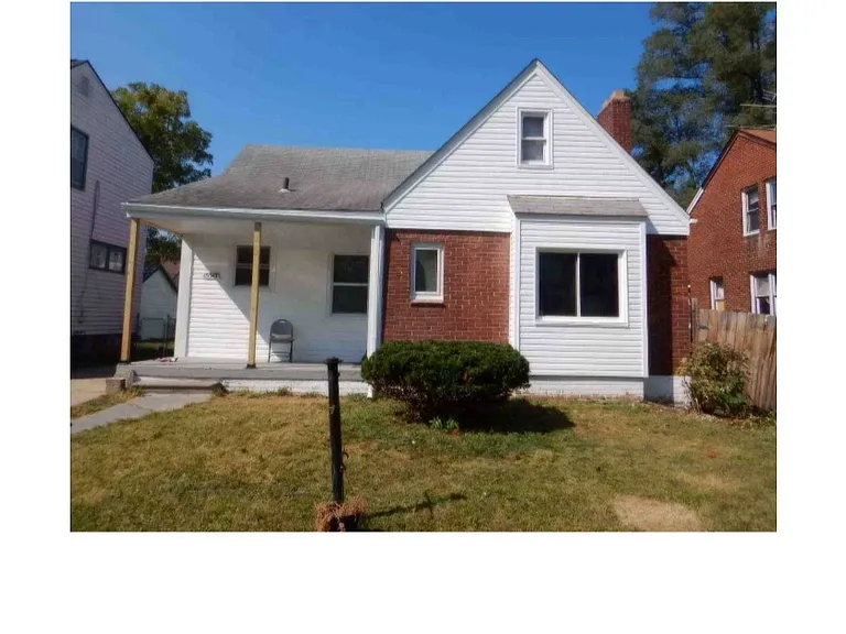 15347 Ferguson St — Photo 11