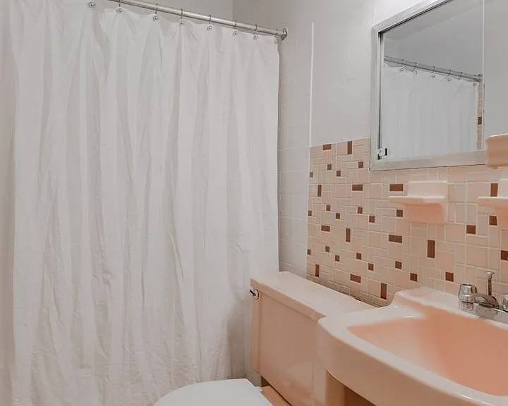 3508 Colfax Ave S — Photo 11