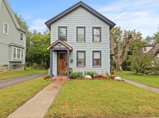 54 Sanford St, Rochester, NY 14620