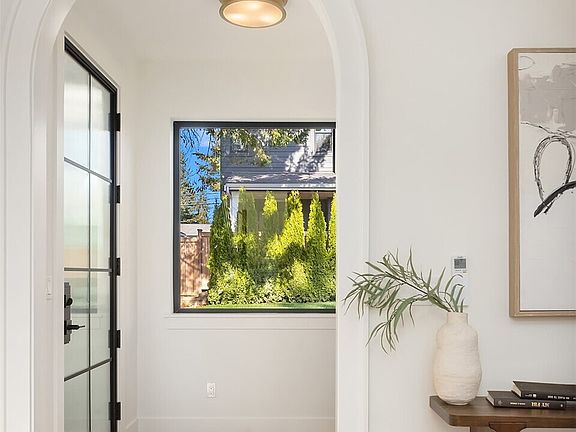 5th image of 12603 NE 80th Street