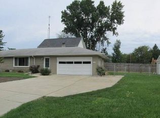 4980 Buckthorne Dr, Saginaw, MI 48603