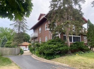 519 61st St, Kenosha, WI 53143