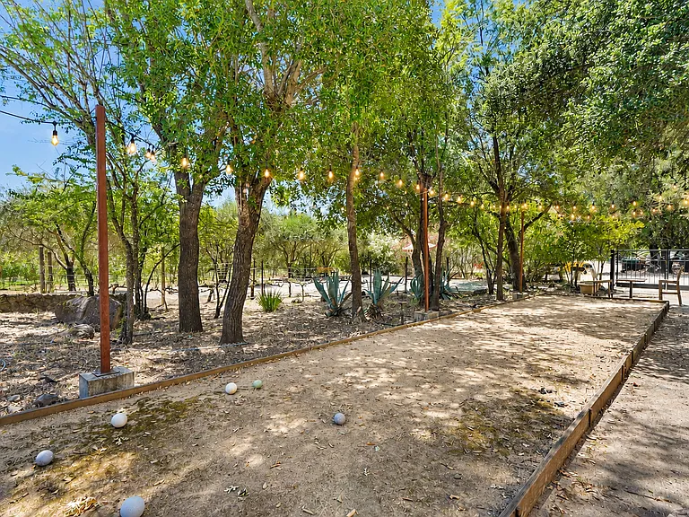 3788 Silverado Trl — Photo 36