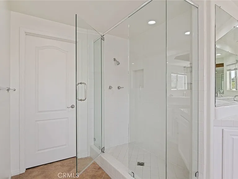 17830 Arvida Dr — Photo 27