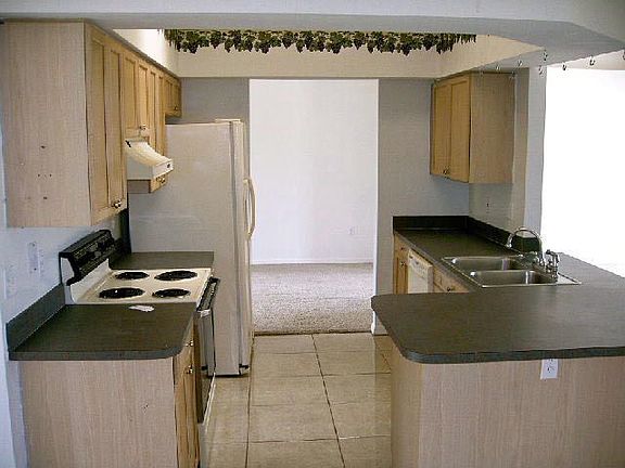 A lot of cabinet space