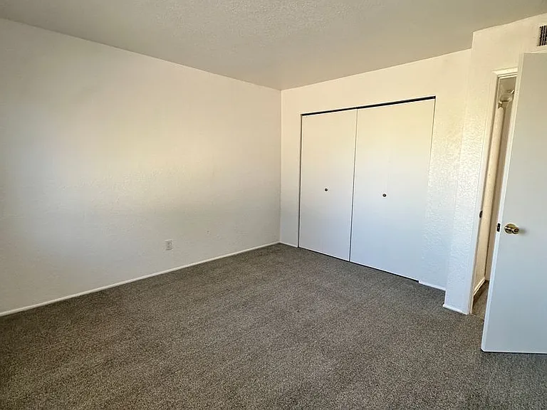 3501 N Country Club Rd #AJ — Photo 6