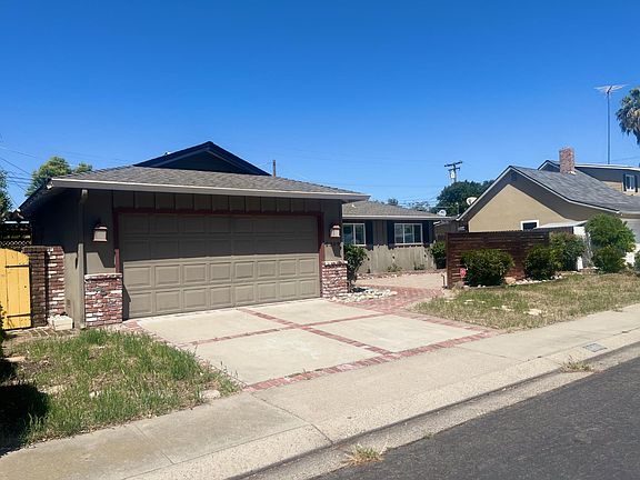 3rd image of 2309 Monte Carlo Ave