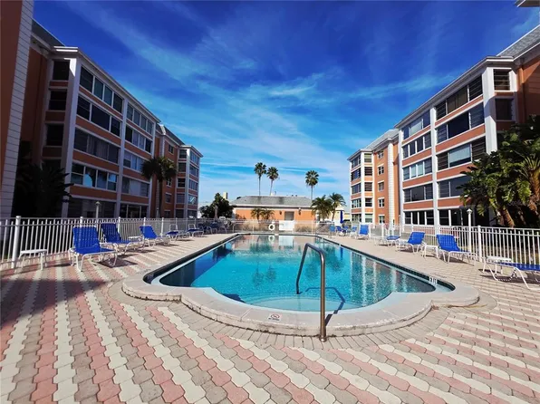 6960 20th Ave N APT 302, Saint Petersburg, FL 33710