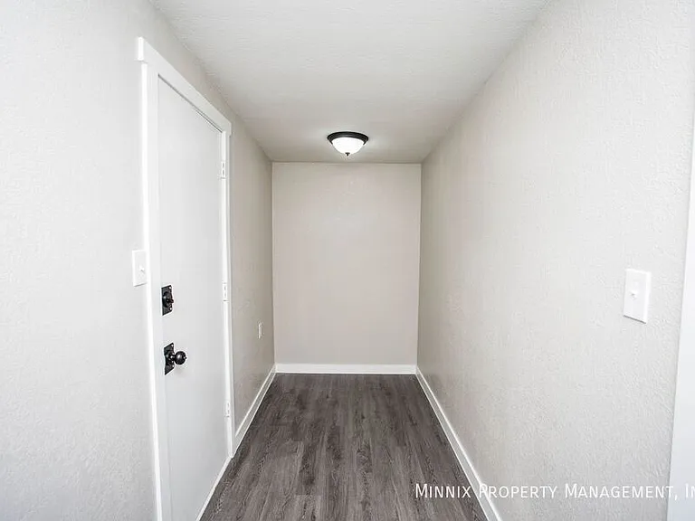 2725 63rd St #1 — Photo 43