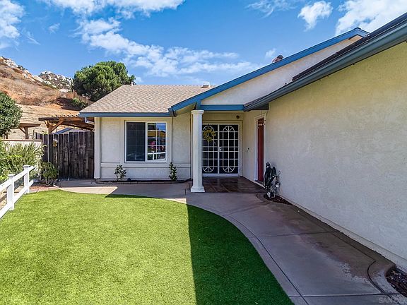 4th image of 10406 Aquilla Pl