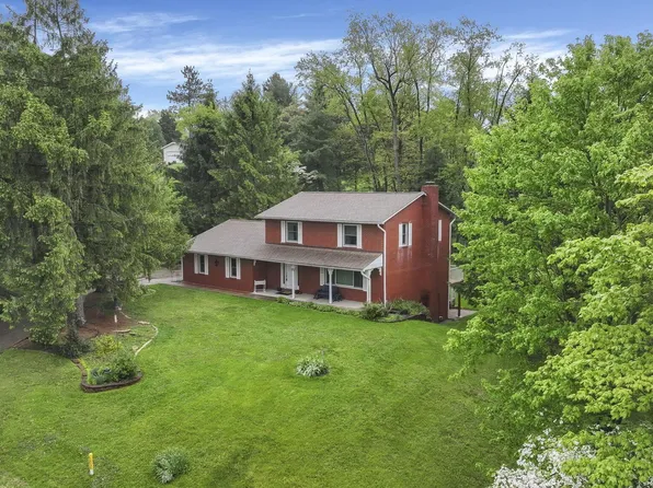 1871 Blue Jay Rd, Heath, OH 43056