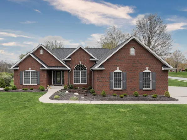 1621 Grandview Dr, Hebron, KY 41048