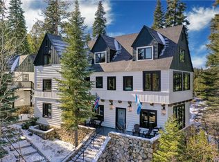 28041 Lakes Edge Rd, Lake Arrowhead, CA 92352