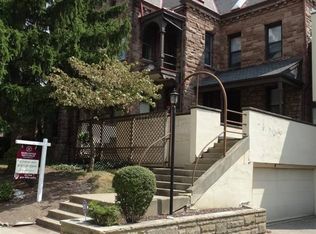 5936 Howe St, Pittsburgh, PA 15232
