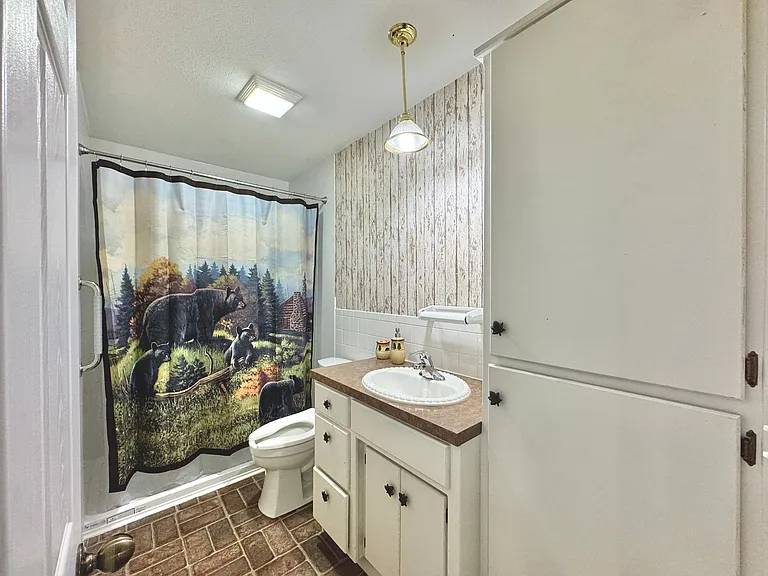 171 Madison St #2415 — Photo 13