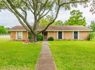 3914 Meadowlark Way, Pearland, TX 77584