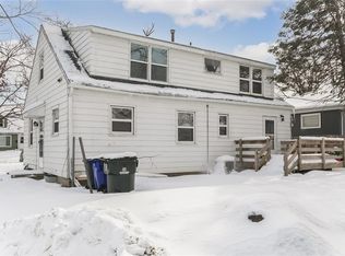 3119 Kenridge Ter NE, Cedar Rapids, IA 52402