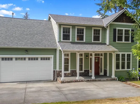1159 Secret Place, Greenbank, WA 98253