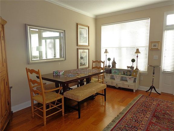 3rd image of 1836 Surf Side Dr