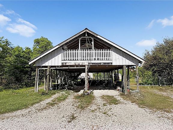 4th image of 55168 Highway 433