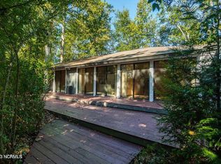 409 Friendly Rd, Morehead City, NC 28557