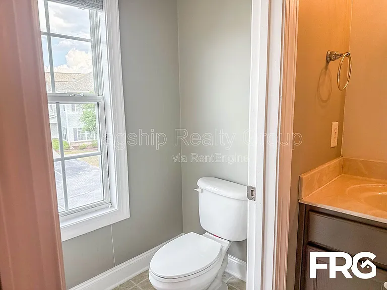 1935 Tara Ct #204 — Photo 52