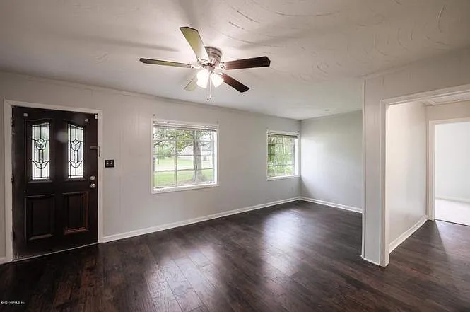 5143 Banshee Ave — Photo 6