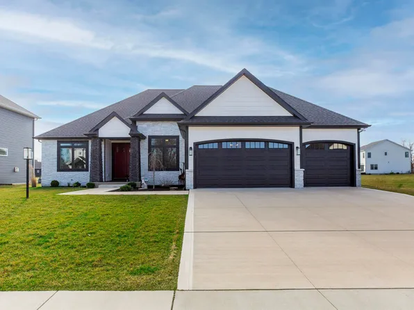 11300 Albany Ridge Dr, Osceola, IN 46561
