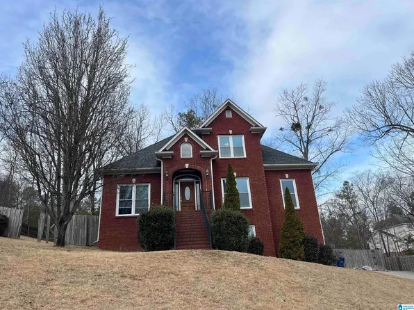 2871 Glen Gate Cir, Helena, AL 35022