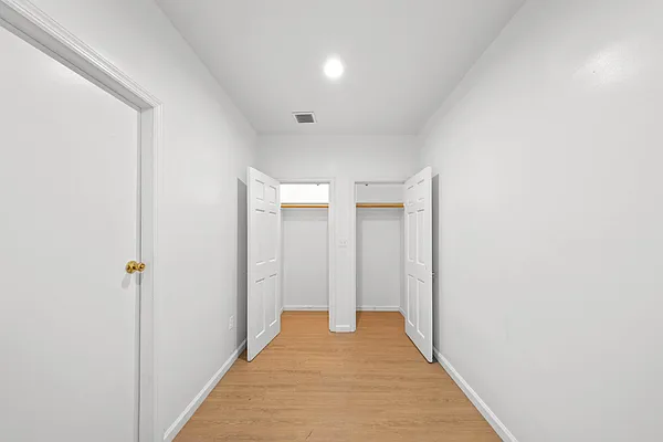 Rented by Skyhigh Realty NYC LLC | media 2