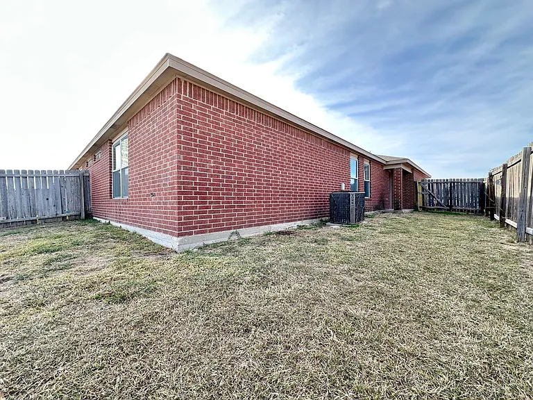 5108 Lauren Lea Dr — Photo 30