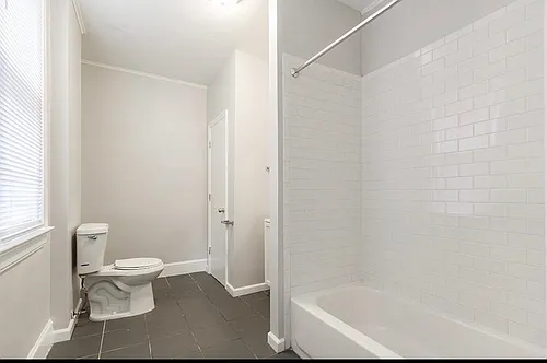 81 E 24th St #2 Photo 1