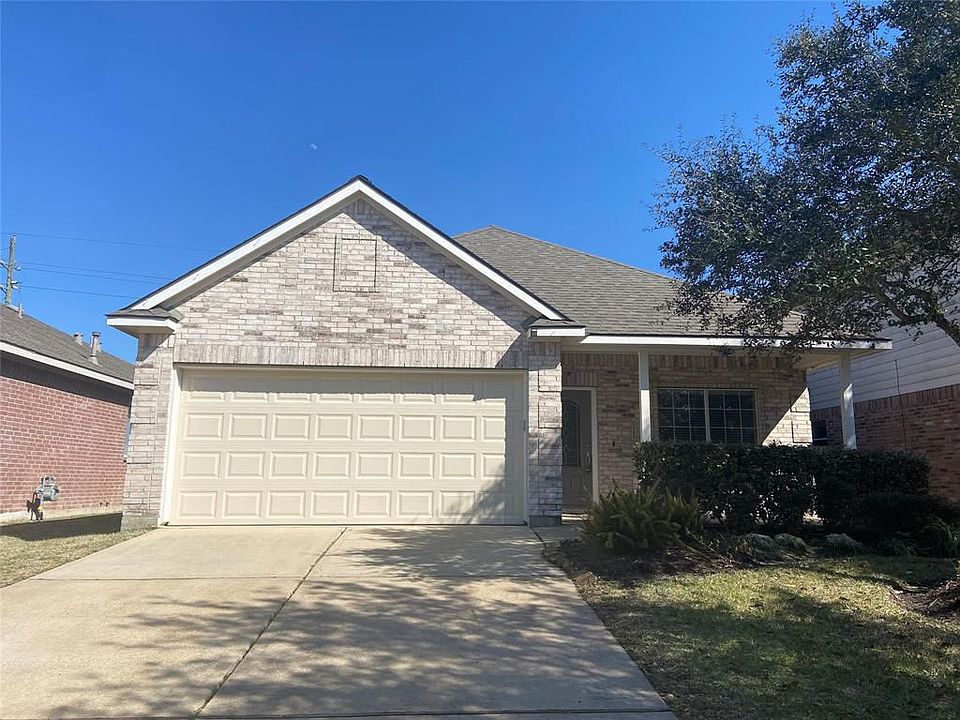 1st image of 6431 Applewood Forest Dr