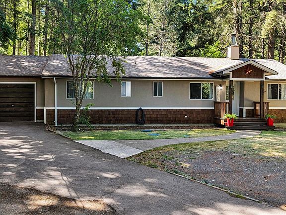 2nd image of 1290 McKenzie Dr