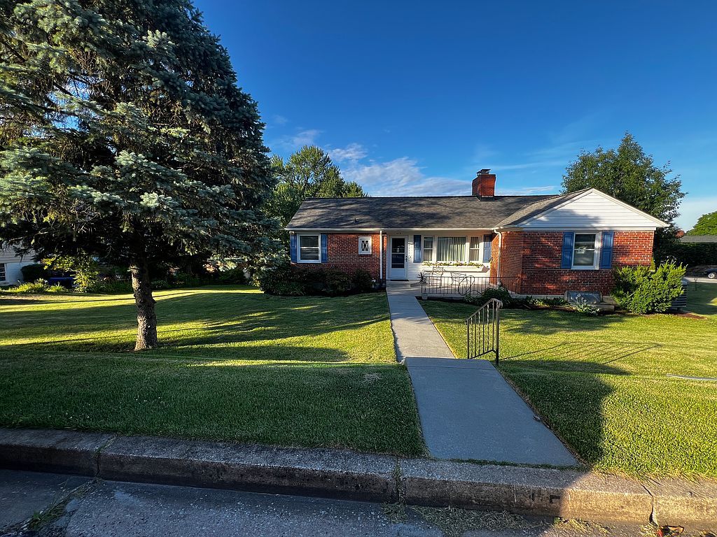 415 Aigburth Rd - Property Image