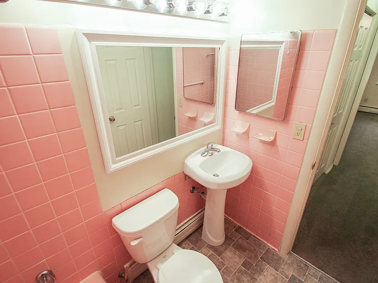 Colonial Ridge — Photo 111