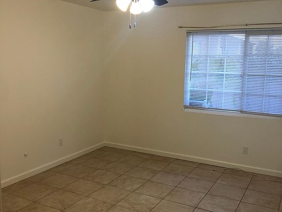 5th image of 1636 Oliver Ave APT 1