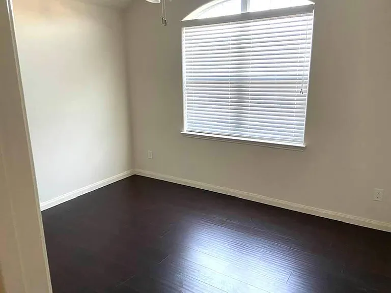 1800 Black Willow Trl — Photo 7