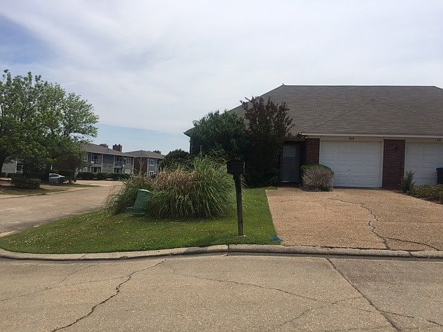 1st image of 434 Woodlake Ln Lot 11