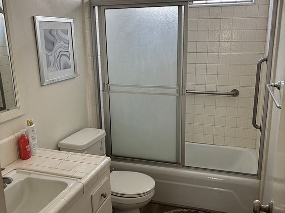 3rd image of 1426 Princeton St #D