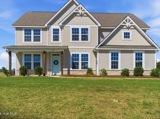339 Rocking Horse Ln, Raeford, NC 28376