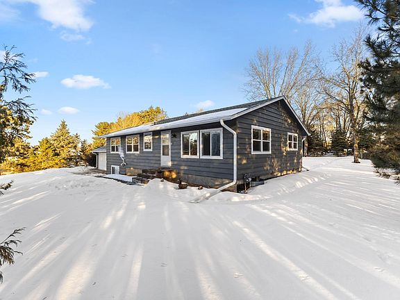 2nd image of 5843 Alpine Dr NW