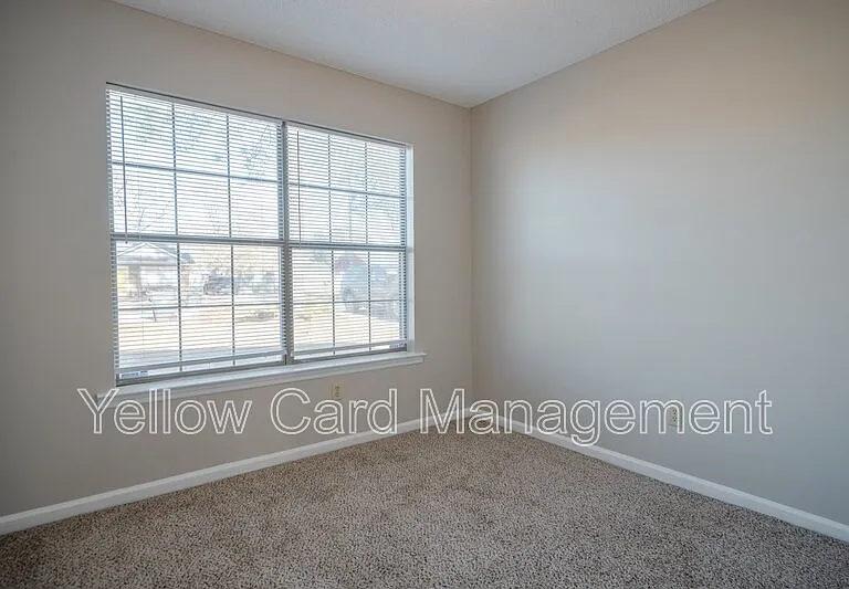 82 Crosby Dr — Photo 20